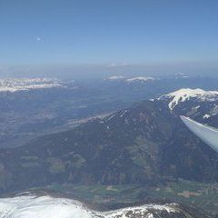 Verortung via Georeferenzierung der Kamera: Aufgenommen in der Nähe von Gemeinde Steinfeld, Steinfeld, Österreich in 3300 Meter